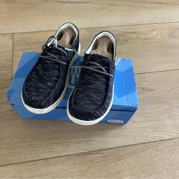 NWT Hey Dude Wendy Sox Navy Size 6 - Picture 6 of 10